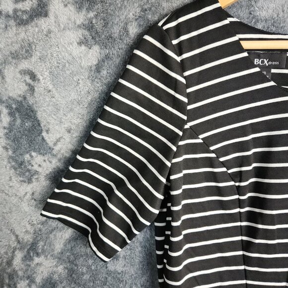 BCX Juniors Women Black 1/2 Short Sleeve Fit + Flare Dress Size 13 Striped Zip - Picture 4 of 11